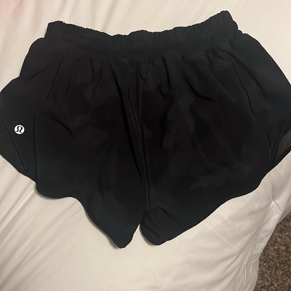 camo shorts - Picture 2 of 3